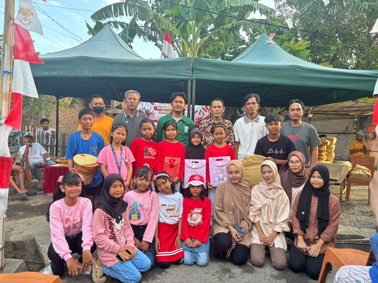 Semarak HUT RI ke-81 di Biring Kassi: Kebersamaan Warga Makin Meriah Bersama KKN UIN Alauddin Makassar Angkatan 79